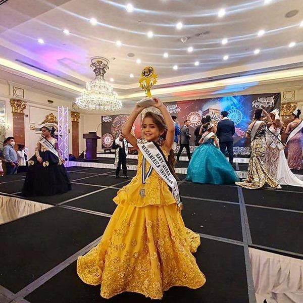 Hoa hậu Hoàn vũ nhí Fiorella Vicencini. Ảnh: Mesoamérica Universe 2022. Hoa hậu Hoàn vũ nhí Fiorella Vicencini. Ảnh: Mesoamérica Universe 2022.