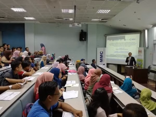 Một lớp học ở Malaysia. Ảnh minh họa: Afterschool.