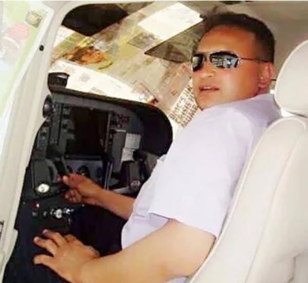 Anh Majid chưa chịu trả tiền bồi thường (mà cũng không thể trả). Ảnh: Instagram.