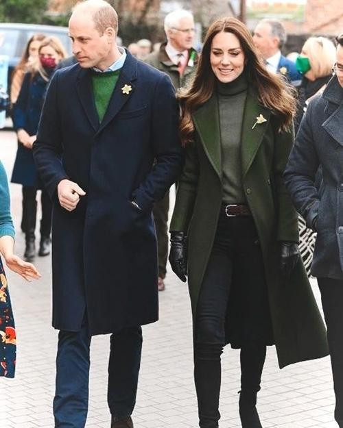 Họ mặc đồ tương tự nhau. Ảnh: Instagram. Họ mặc đồ tương tự nhau. Ảnh: Instagram.