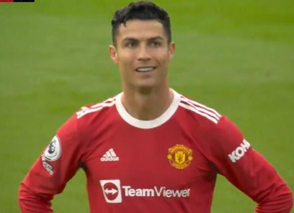 Tâm trạng hoang mang: &quot;Tôi đang ở đâu thế này?&quot;. Ảnh: Twitter.