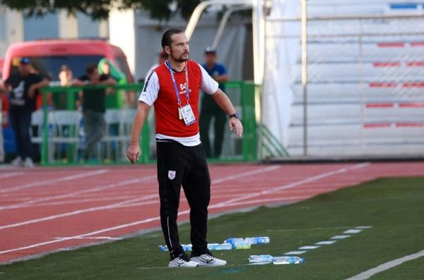 HLV Popov của U23 Myanmar. Ảnh: Liên đoàn bóng đá Myanmar. HLV Popov của U23 Myanmar. Ảnh: Liên đoàn bóng đá Myanmar.
