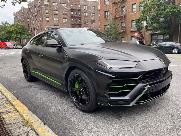 Xe Lamborghini của vị bác sĩ. Ảnh: NY Post.