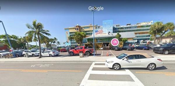 Cùng đường phố trên, vào thời điểm bình thường. Ảnh: Google Street View.