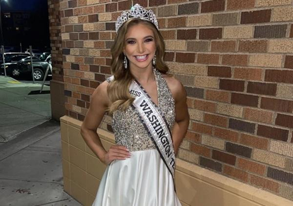 Tình hình đang rất căng đối với Hoa hậu Tuổi teen bang Washington. Ảnh: Instagram.