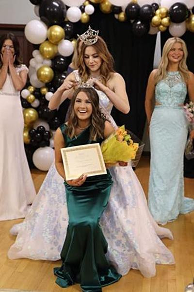 Reagan. Ảnh: Hillary Jayne. Reagan. Ảnh: Hillary Jayne.