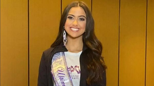 Kailia tham dự nhiều cuộc thi sắc đẹp và cũng có nhiều giải thưởng. Ảnh: Twitter/ ENews.