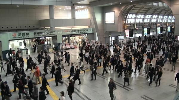 Hầu như ga tàu nào ở Nhật cũng đông đúc. Ảnh minh họa: Pond5.