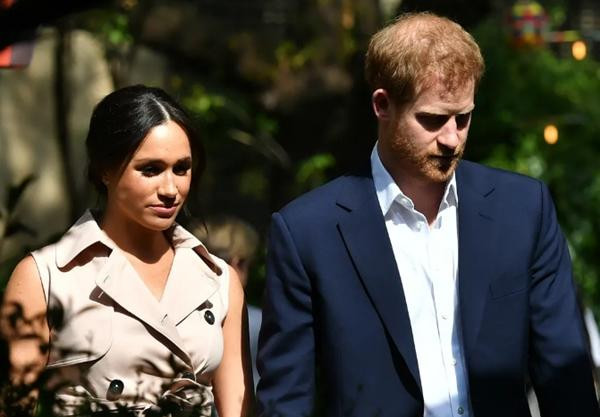 Harry không còn đặc quyền được cảnh sát bảo vệ 24/24 kể từ khi anh rời Hoàng gia Anh. Ảnh: Dominic Lipinski/ Getty Images. Harry không còn đặc quyền được cảnh sát bảo vệ 24/24 kể từ khi anh rời Hoàng gia Anh. Ảnh: Dominic Lipinski/ Getty Images.