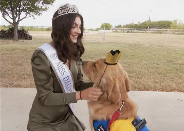 Alison và em cún Brady. Ảnh: YouTube.