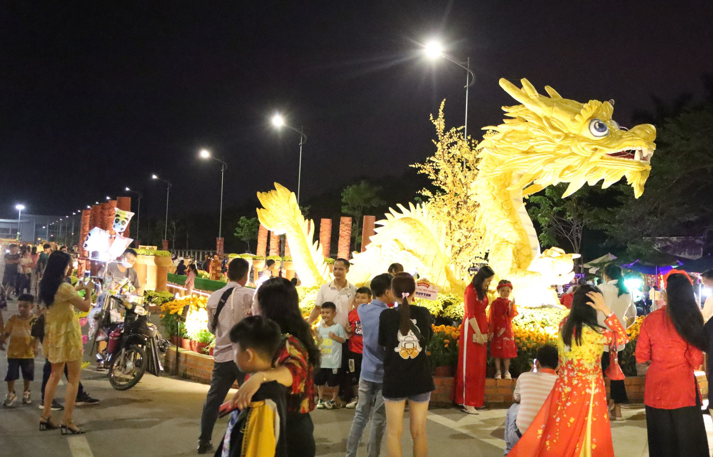 Công trình có tổng chiều dài 700m, rộng hơn 9m, tổng kinh phí đầu tư khoảng 6,8 tỷ đồng, chủ yếu từ nguồn xã hội hóa.