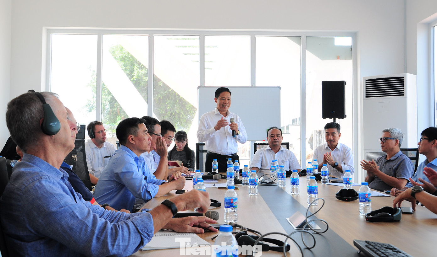 Phó Chủ tịch UBND TP. Cần Thơ - Nguyễn Thực Hiện phát biểu giao nhiệm vụ. Ảnh: CK Phó Chủ tịch UBND TP. Cần Thơ - Nguyễn Thực Hiện phát biểu giao nhiệm vụ. Ảnh: CK