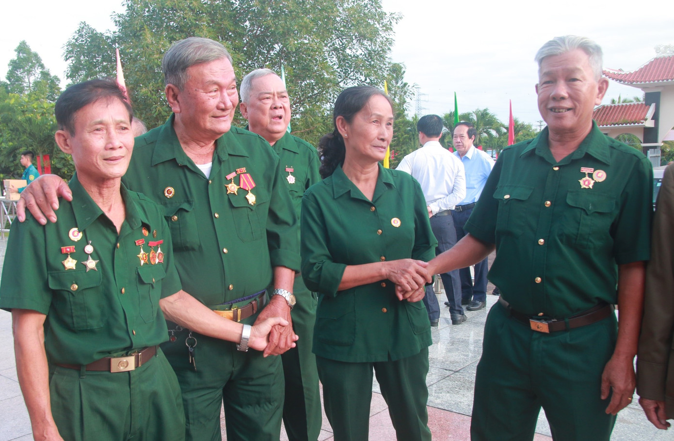 Các cựu chiến binh tại buổi họp mặt.