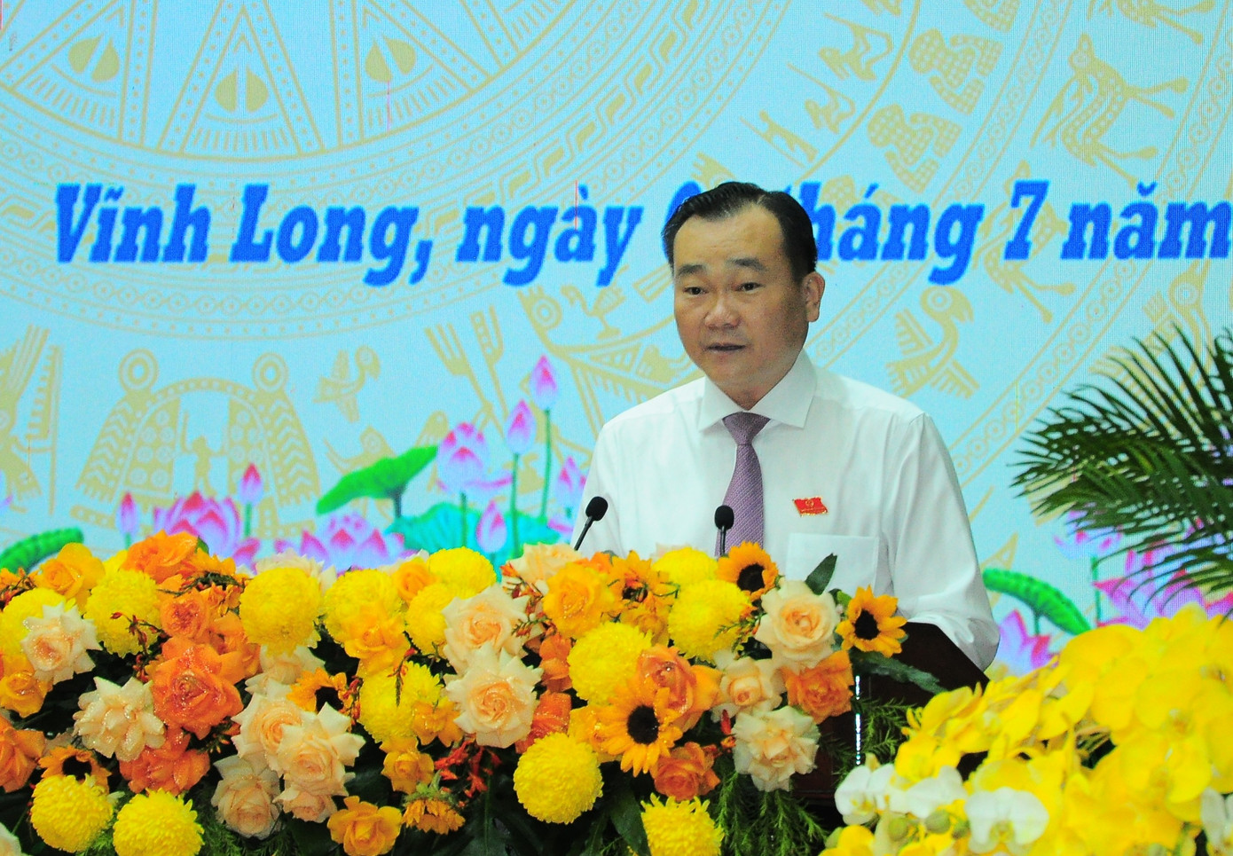 Ông Nguyễn Minh Dũng – Chủ tịch HĐND tỉnh Vĩnh Long phát biểu. Ảnh: CK Ông Nguyễn Minh Dũng – Chủ tịch HĐND tỉnh Vĩnh Long phát biểu. Ảnh: CK