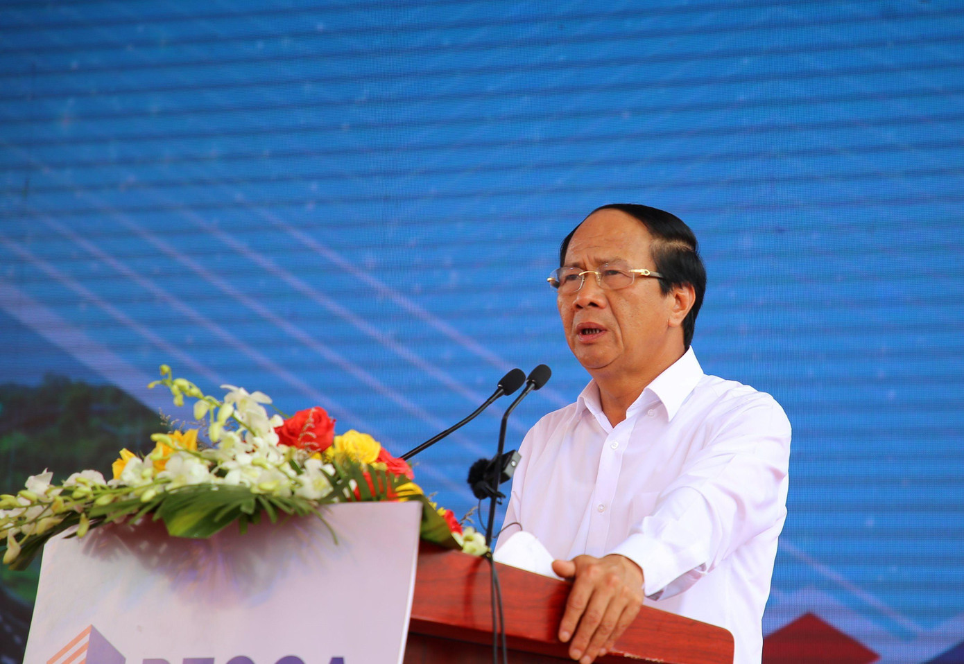 Phó Thủ tướng Lê Văn Thành phát biểu tại lễ khánh thành dự án.