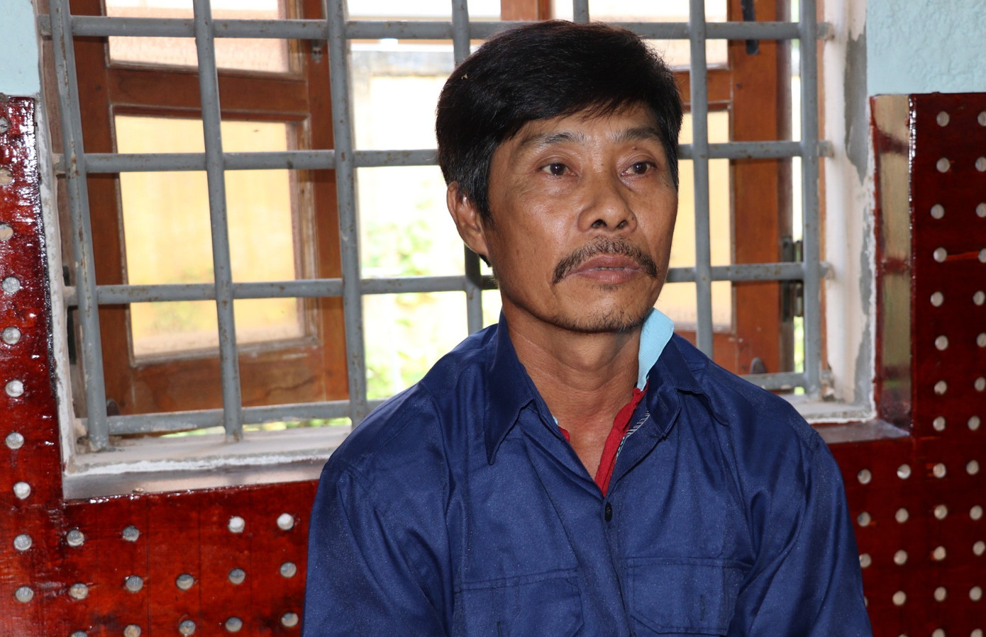 Trương Văn Út tại cơ quan công an.