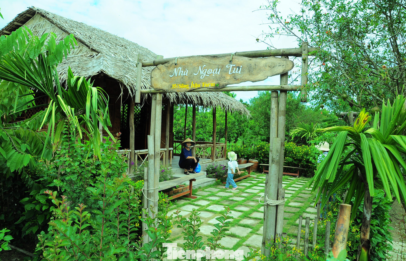 Một biển tên, không gian thân thương trong khu du lịch. Một biển tên, không gian thân thương trong khu du lịch.