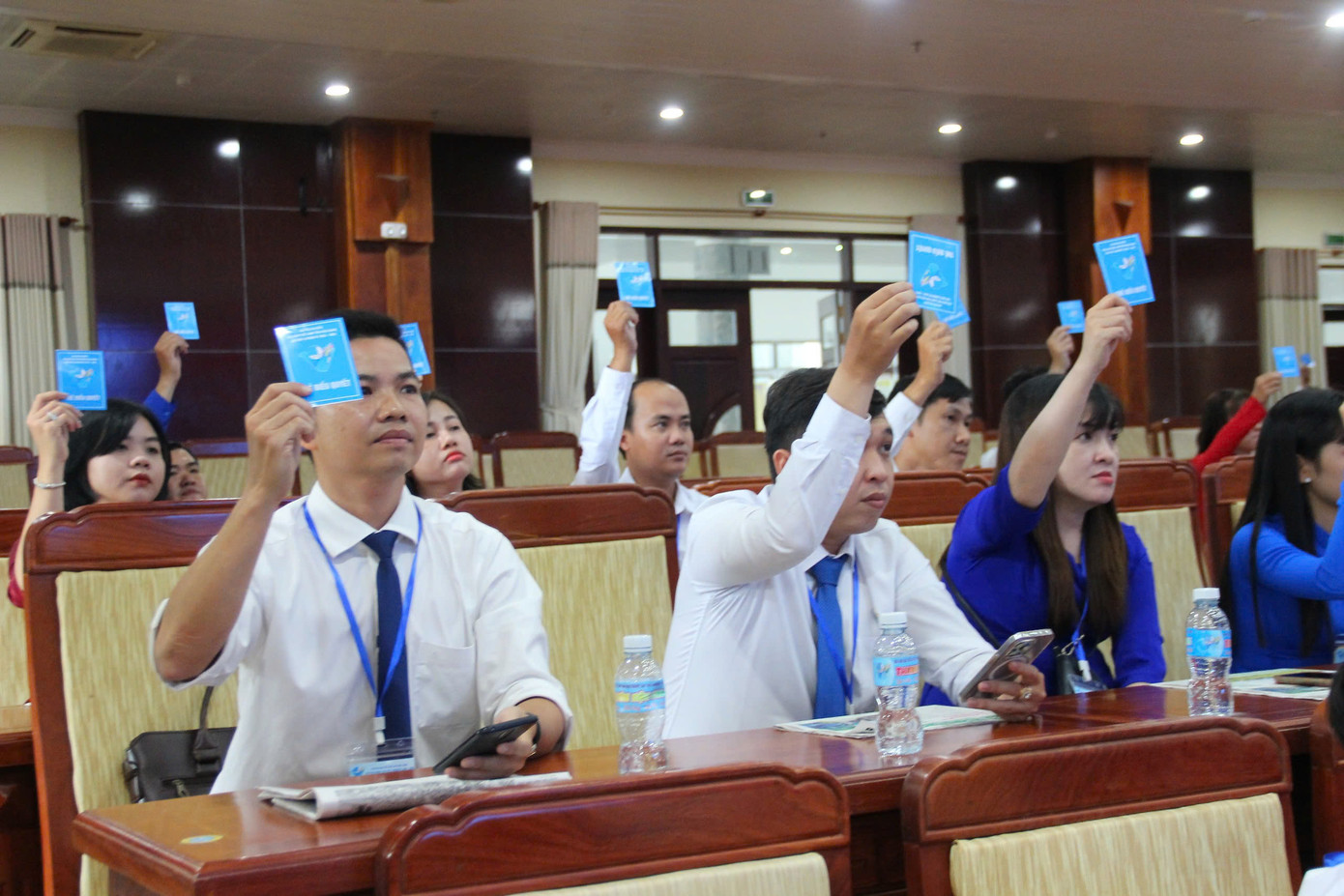 Đại biểu biểu quyết hiệp thương Ủy viên Ủy ban Hội LHTN Việt Nam tỉnh Hậu Giang khóa V, nhiệm kỳ 2024-2029. Đại biểu biểu quyết hiệp thương Ủy viên Ủy ban Hội LHTN Việt Nam tỉnh Hậu Giang khóa V, nhiệm kỳ 2024-2029.