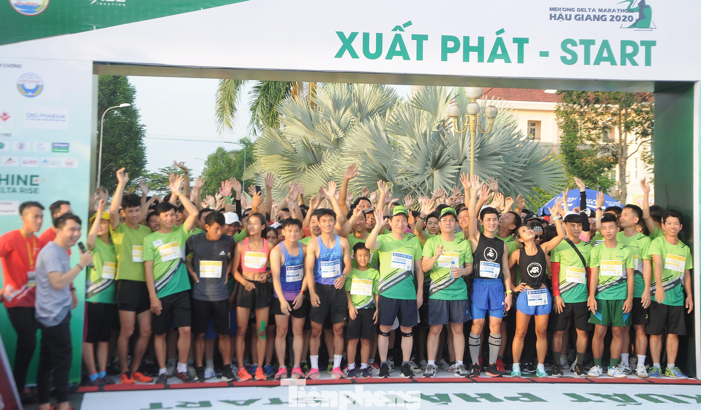 Mekong Delta Marathon năm 2020 có gần 6.800 vận động viên tham gia. Ảnh: CK