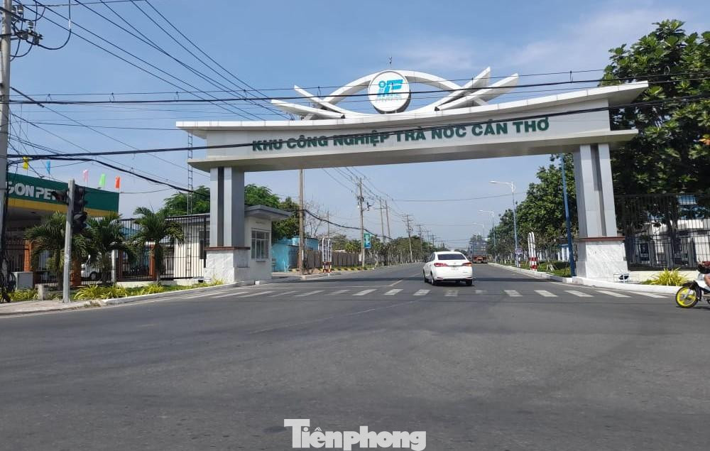 Cần Thơ hiện chưa có khu công nghiệp chuyên ngành và khu công nghiệp công nghệ cao.