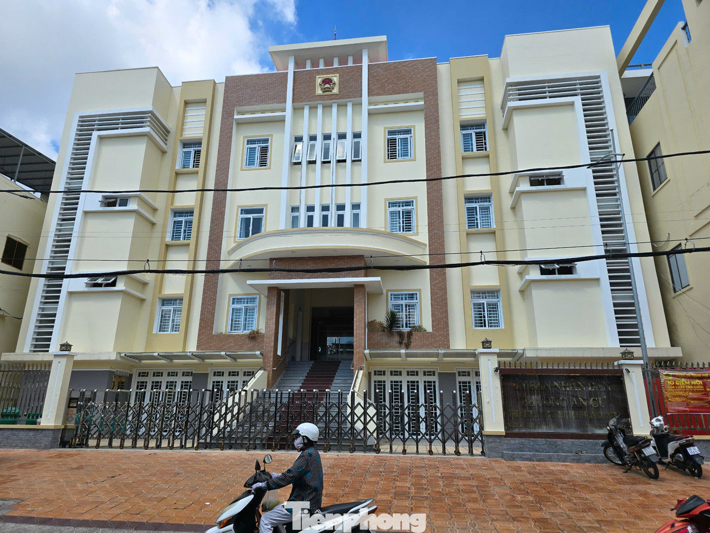 Sau sáp nhập Cần Thơ, Hậu Giang và Sóc Trăng, có 376 trụ sở công dôi dư. Ảnh: CK