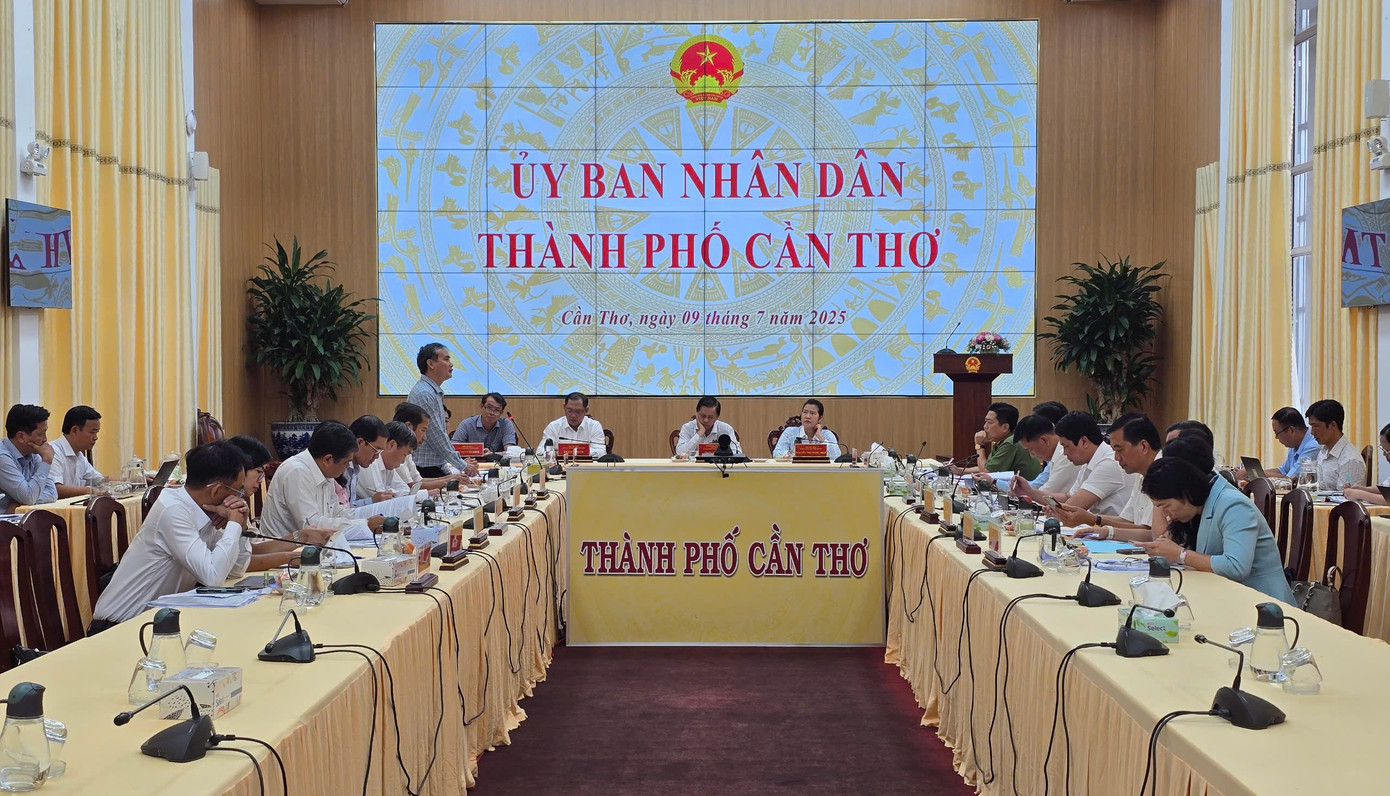 Quang cảnh cuộc họp ngày 9/7. Ảnh: CK