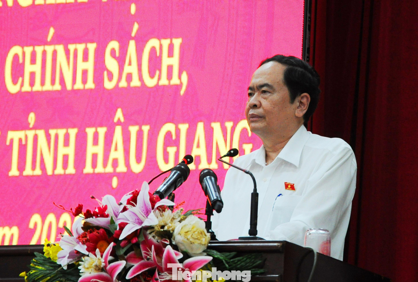 Phó Chủ tịch Thường trực Quốc hội Trần Thanh Mẫn phát biểu tại buổi trao quà ở huyện Châu Thành A, tỉnh Hậu Giang. Ảnh: Cảnh Kỳ Phó Chủ tịch Thường trực Quốc hội Trần Thanh Mẫn phát biểu tại buổi trao quà ở huyện Châu Thành A, tỉnh Hậu Giang. Ảnh: Cảnh Kỳ