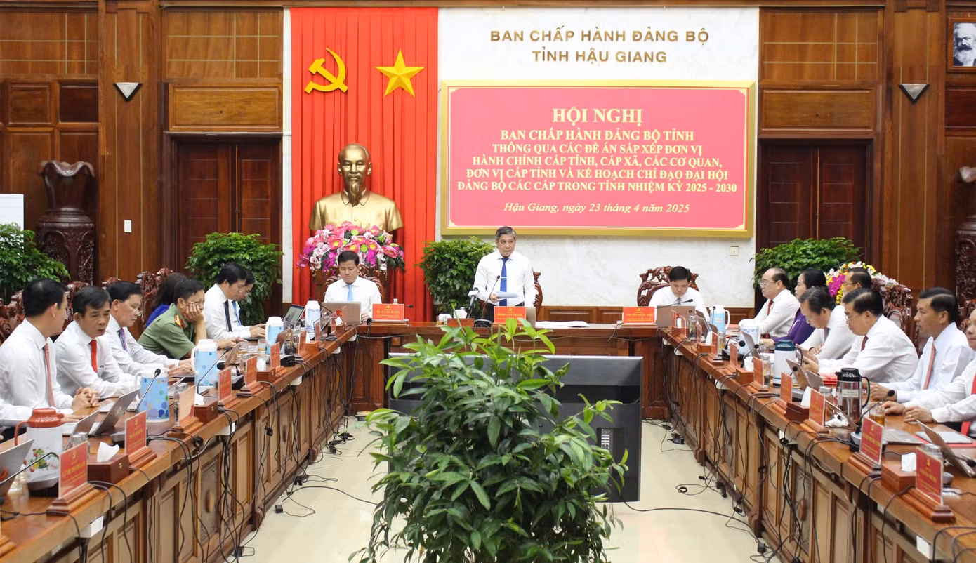 Quang cảnh hội nghị.