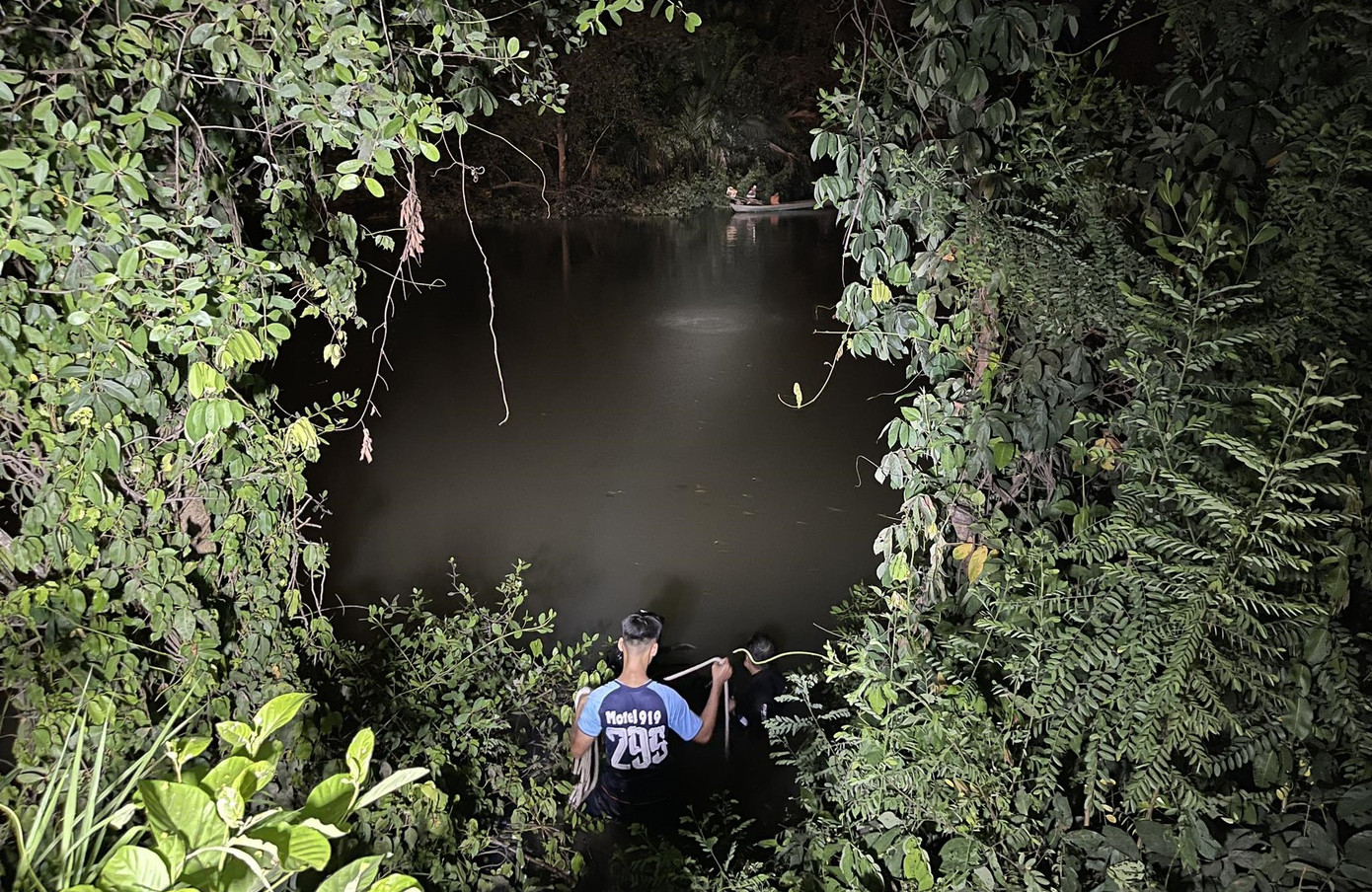 Hiện trường nơi nam thanh niên bị đuối nước.