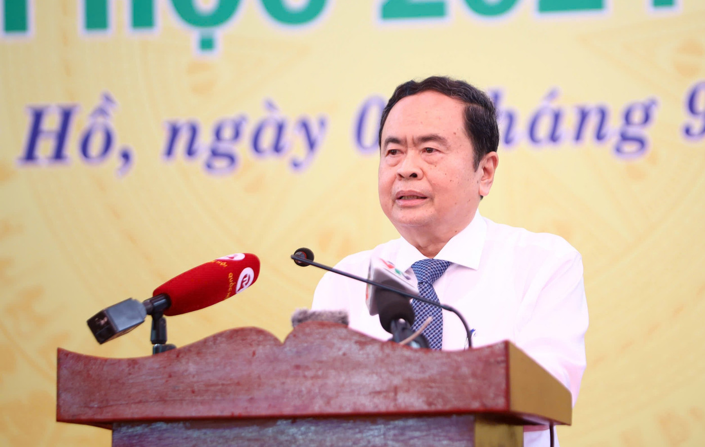 Chủ tịch Quốc hội Trần Thanh Mẫn phát biểu tại lễ khai giảng.