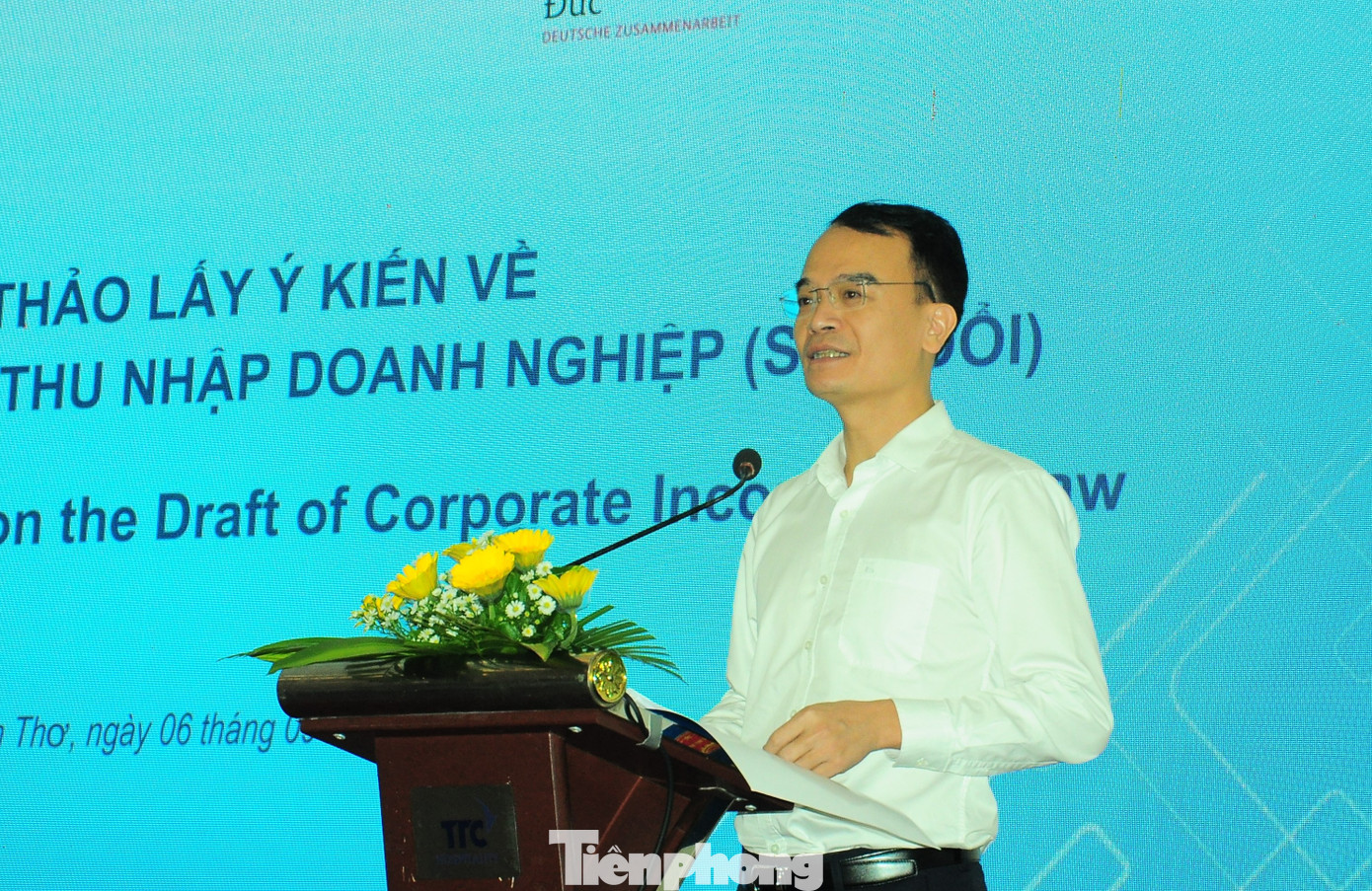 Ông Phan Tiến Lân - Cục trưởng Cục Thuế TP Cần Thơ - phát biểu tại hội thảo. Ảnh: CK.