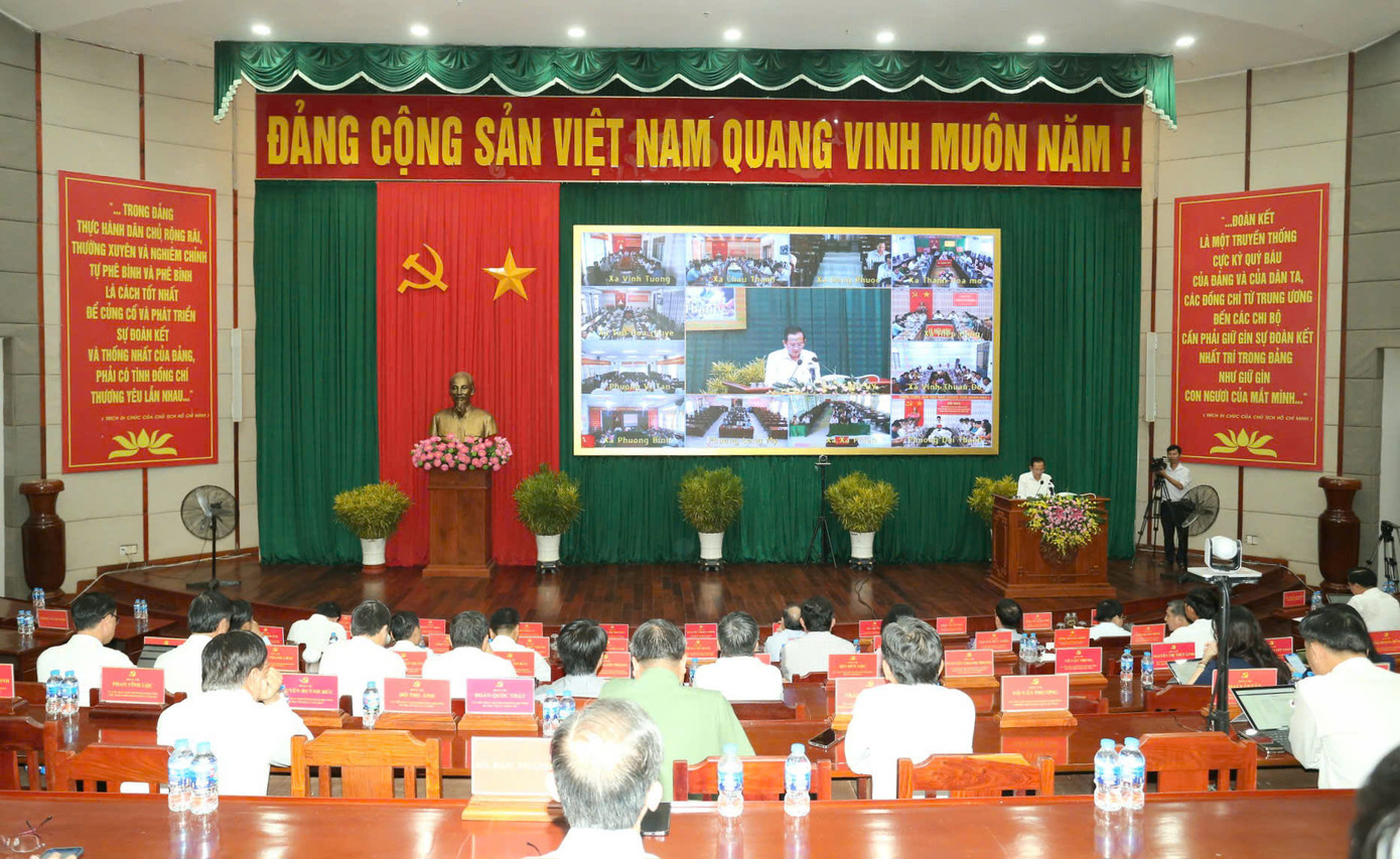 Quang cảnh hội nghị.
