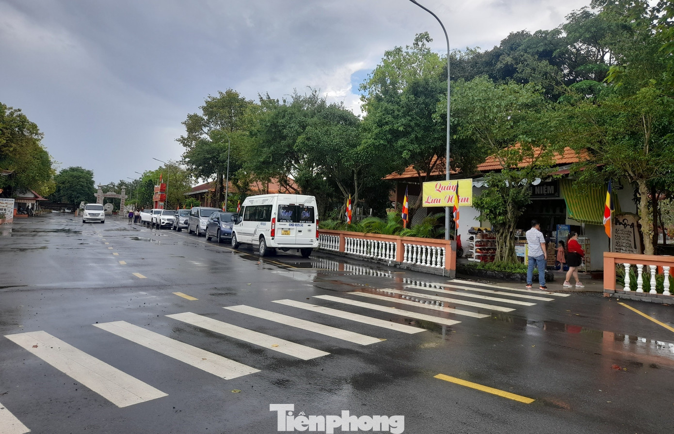 Thiền viện Trúc Lâm Phương Nam là một trong những điểm du lịch tiêu biểu của Đồng bằng sông Cửu Long.