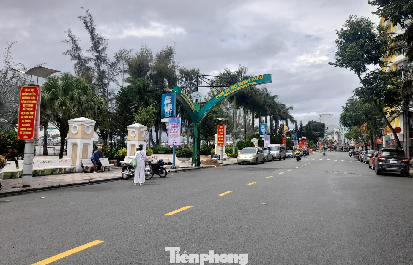 Khu vực bến Ninh Kiều thông thoáng.