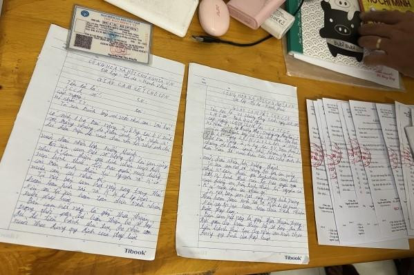 Giấy tờ thu được trên người Nguyễn Hữu Dương.