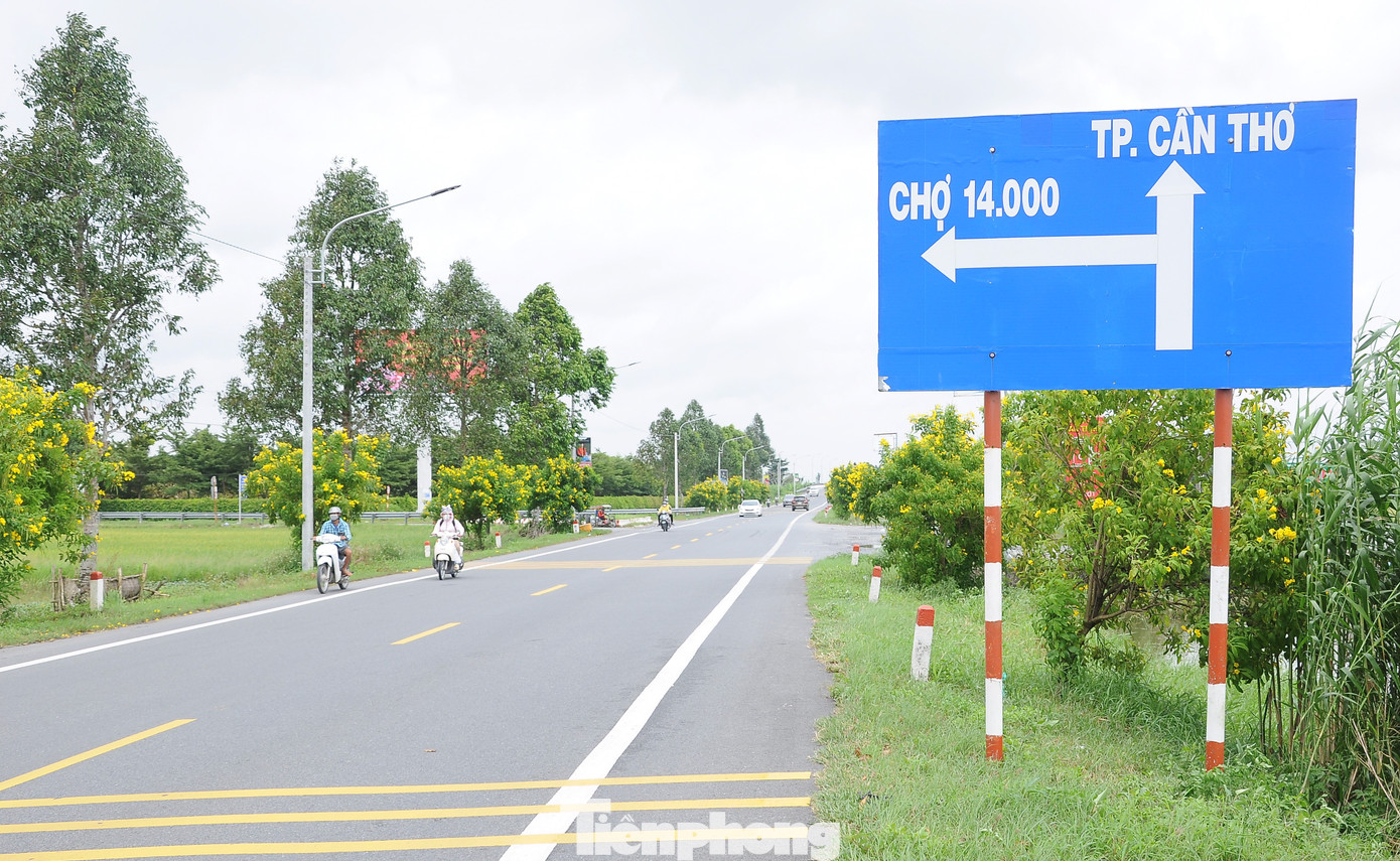 Quốc lộ 61C là tuyến đường nhanh nhất hiện nay để đi từ Cần Thơ - Hậu Giang - Kiên Giang. Tuyến đường đưa vào khai thác từ năm 2012, quy mô 2 làn xe, tiêu chuẩn đường cấp III đồng bằng.