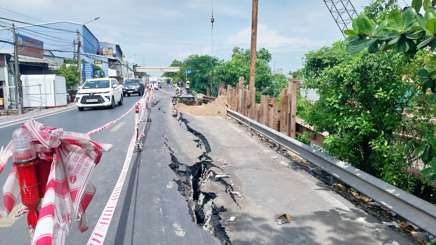 Hiện trường vụ sạt lở.