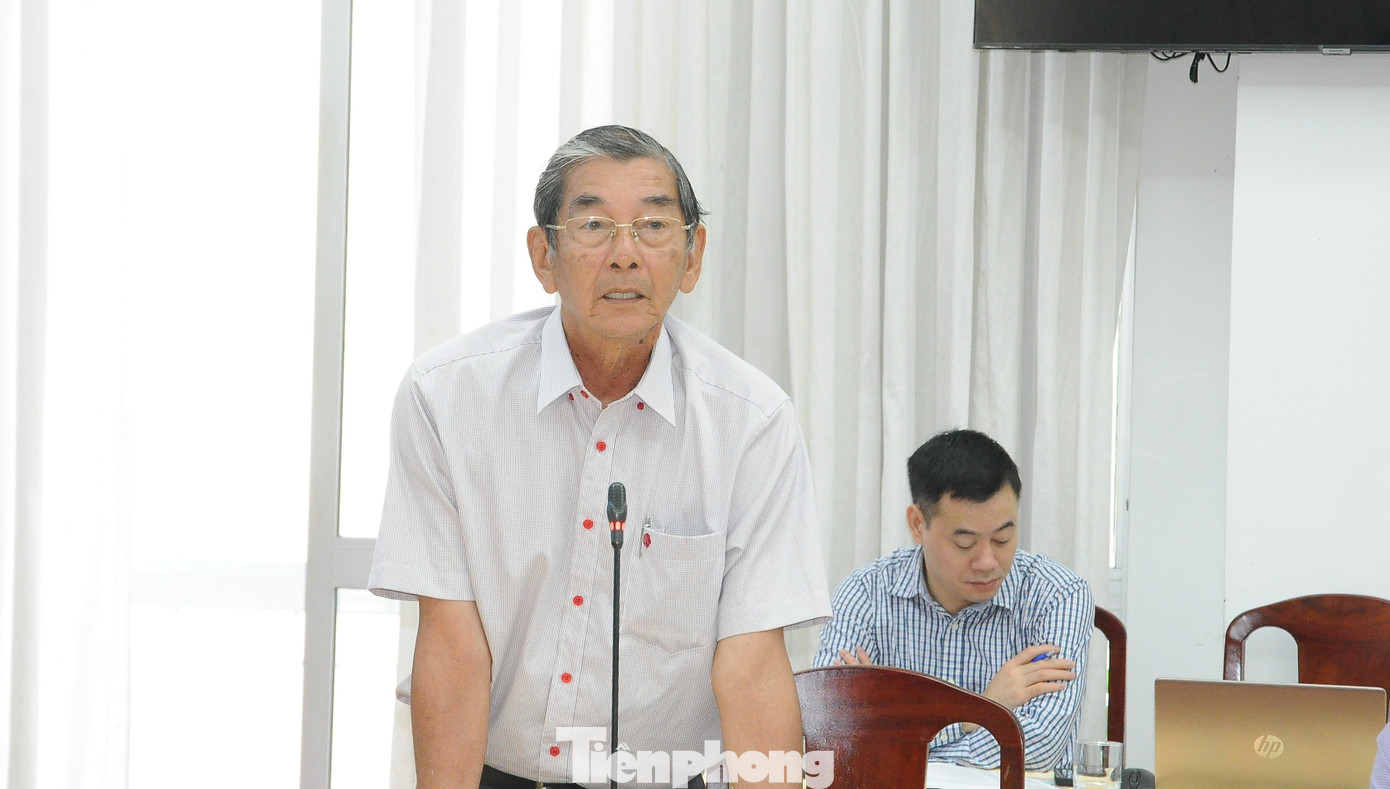 Ông Hồ Quang Cua kể lại "cuộc chiến" bảo hộ nhãn hiệu gạo ST25. Ảnh: Cảnh Kỳ.