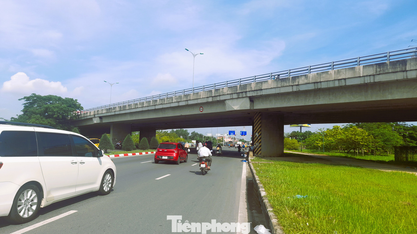 Cầu vượt IC3 trên Quốc lộ 1A.