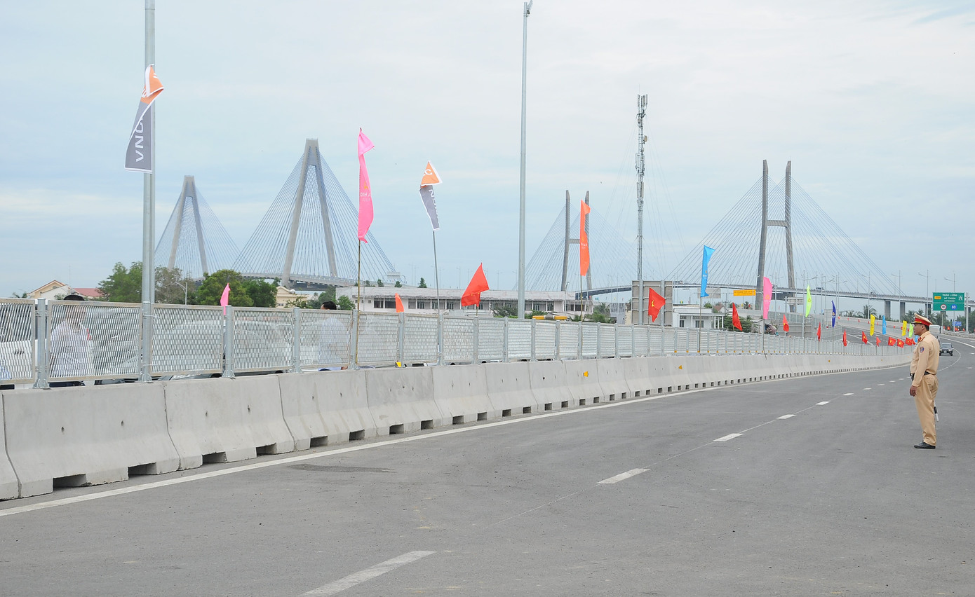 Điểm đầu dự án cao tốc Mỹ Thuận - Cần Thơ, nối với cầu Mỹ Thuận 2. Điểm đầu dự án cao tốc Mỹ Thuận - Cần Thơ, nối với cầu Mỹ Thuận 2.