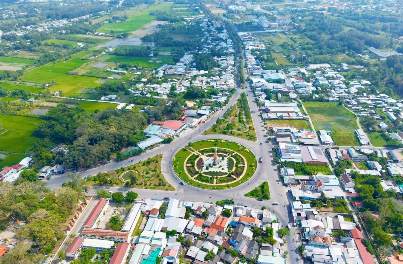 Thanh tra tỉnh Trà Vinh vừa công bố các kết luận thanh tra, kiến nghị xử lý những cán bộ sở ngành, địa phương.