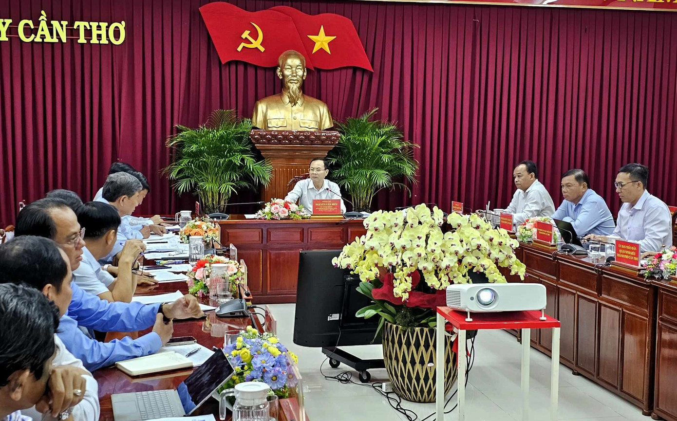 Quang cảnh buổi làm việc. Ảnh: A.K.