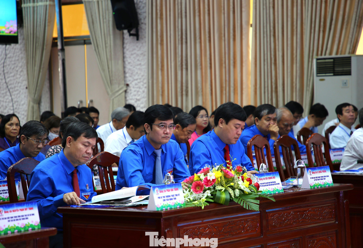Bí thư Thường trực Trung ương Đoàn Bùi Quang Huy cùng lãnh đạo tỉnh Đồng Tháp dự Đại hội. Bí thư Thường trực Trung ương Đoàn Bùi Quang Huy cùng lãnh đạo tỉnh Đồng Tháp dự Đại hội.