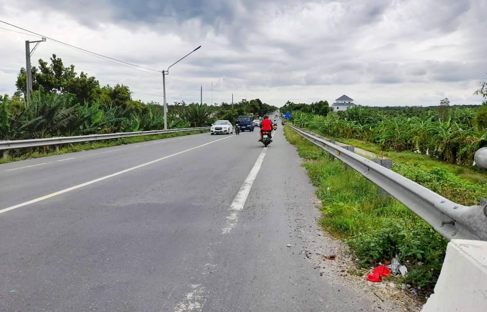 Theo Bộ GTVT, chưa thể nâng cấp QL61C trong giai đoạn 2021-2025 do chưa cân đối được nguồn vốn. Ảnh: Cảnh Kỳ Theo Bộ GTVT, chưa thể nâng cấp QL61C trong giai đoạn 2021-2025 do chưa cân đối được nguồn vốn. Ảnh: Cảnh Kỳ