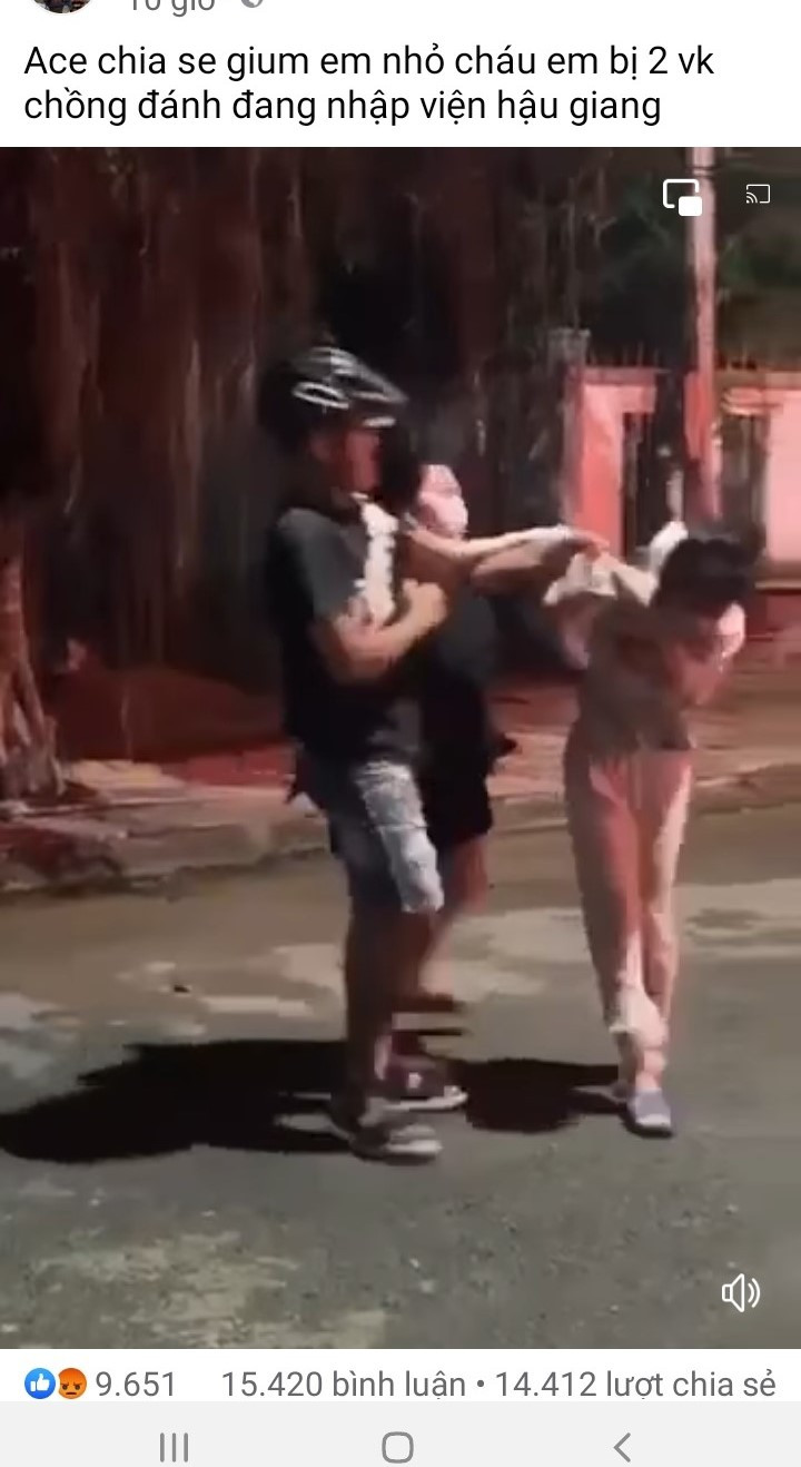 Hình ảnh được đăng tải trên facebook. Ảnh cắt từ clip