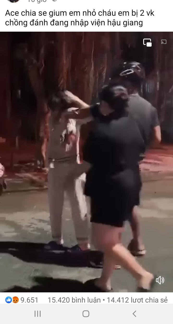Hình ảnh được đăng tải trên facebook. Ảnh cắt từ clip