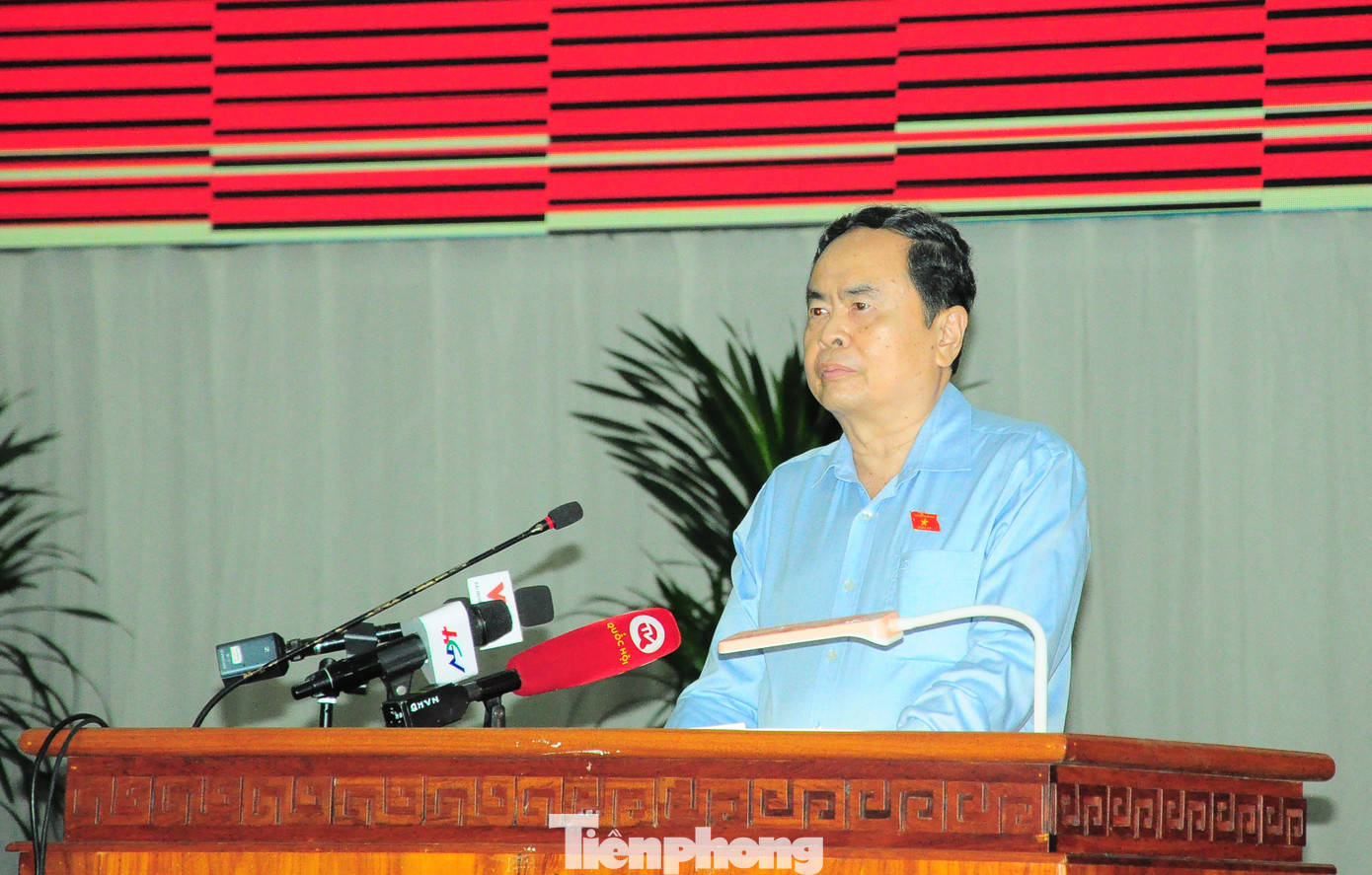 Chủ tịch Quốc hội Trần Thanh Mẫn phát biểu trước cử tri Hậu Giang. Ảnh: CK Chủ tịch Quốc hội Trần Thanh Mẫn phát biểu trước cử tri Hậu Giang. Ảnh: CK