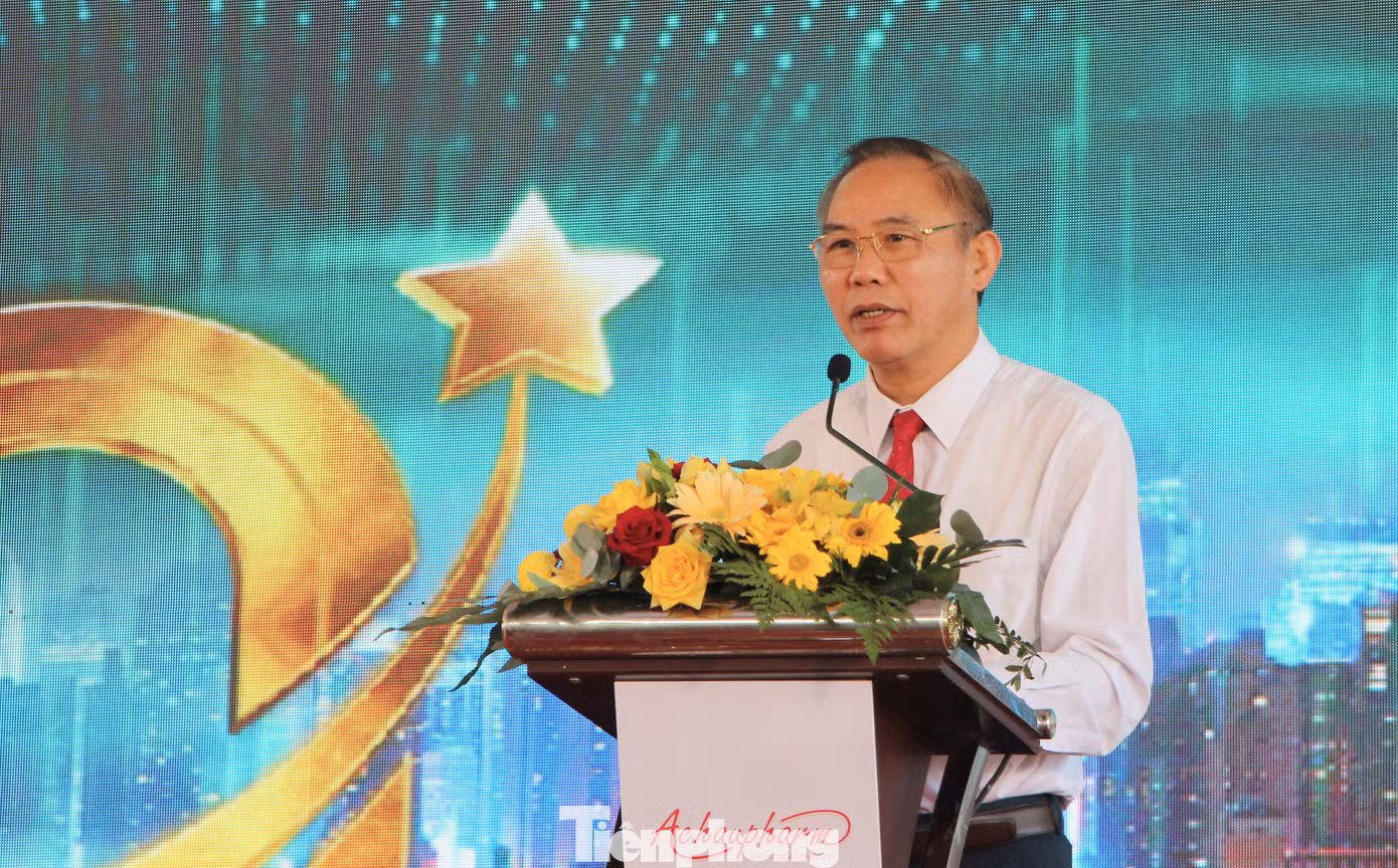 Thứ trưởng Bộ NN&PTNT - Phùng Đức Tiến phát biểu tại sự kiện.