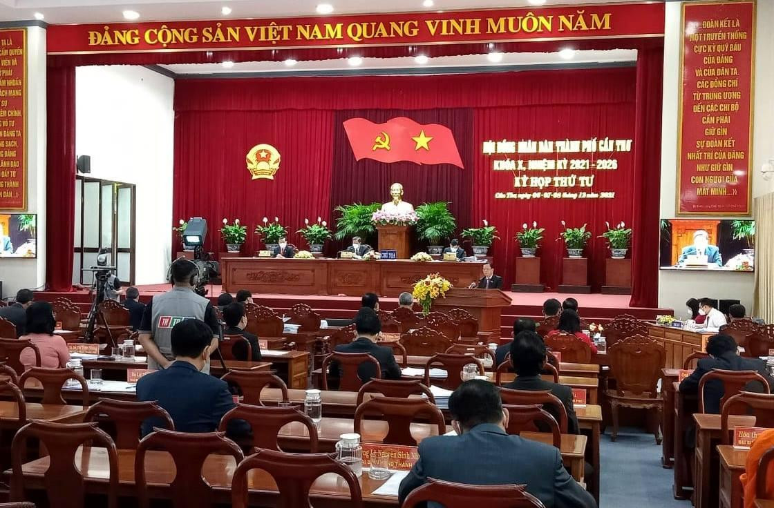 Quang cảnh kỳ họp.