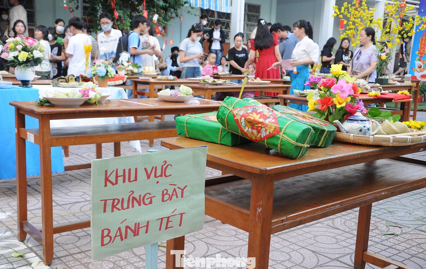 Phần trưng bày của các lớp. Phần trưng bày của các lớp.